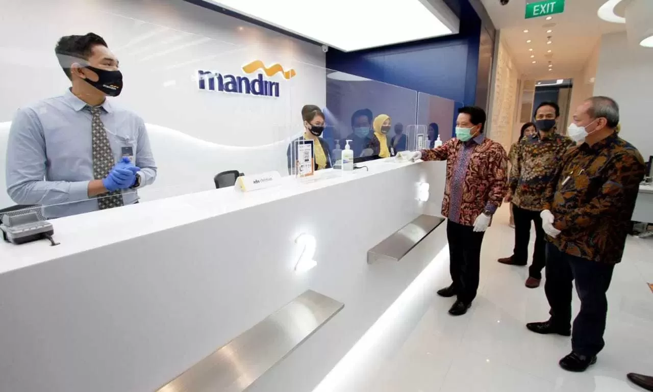 Perbandingan suku bunga deposito mandiri dengan bank lain di indonesia