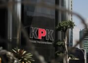OTT KPK di Purwokerto: Rektor Unsoed Akhmad Sodiq Beserta 13 Orang Lainnya Ditangkap