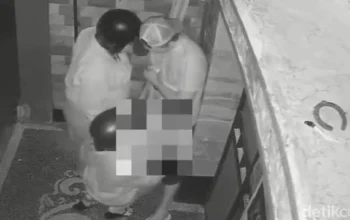Video Asusila di Depan Rumah Warga Viral di Medsos, Pria Bule vs Dua Wanita Lokal